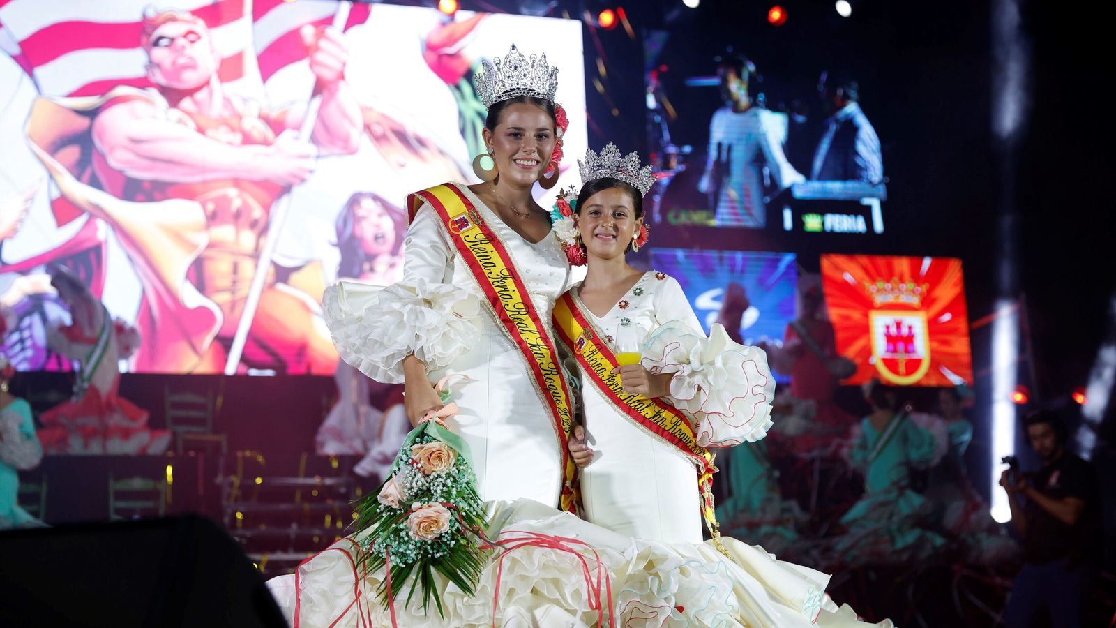Mar Molina y Yasmina Gómez.