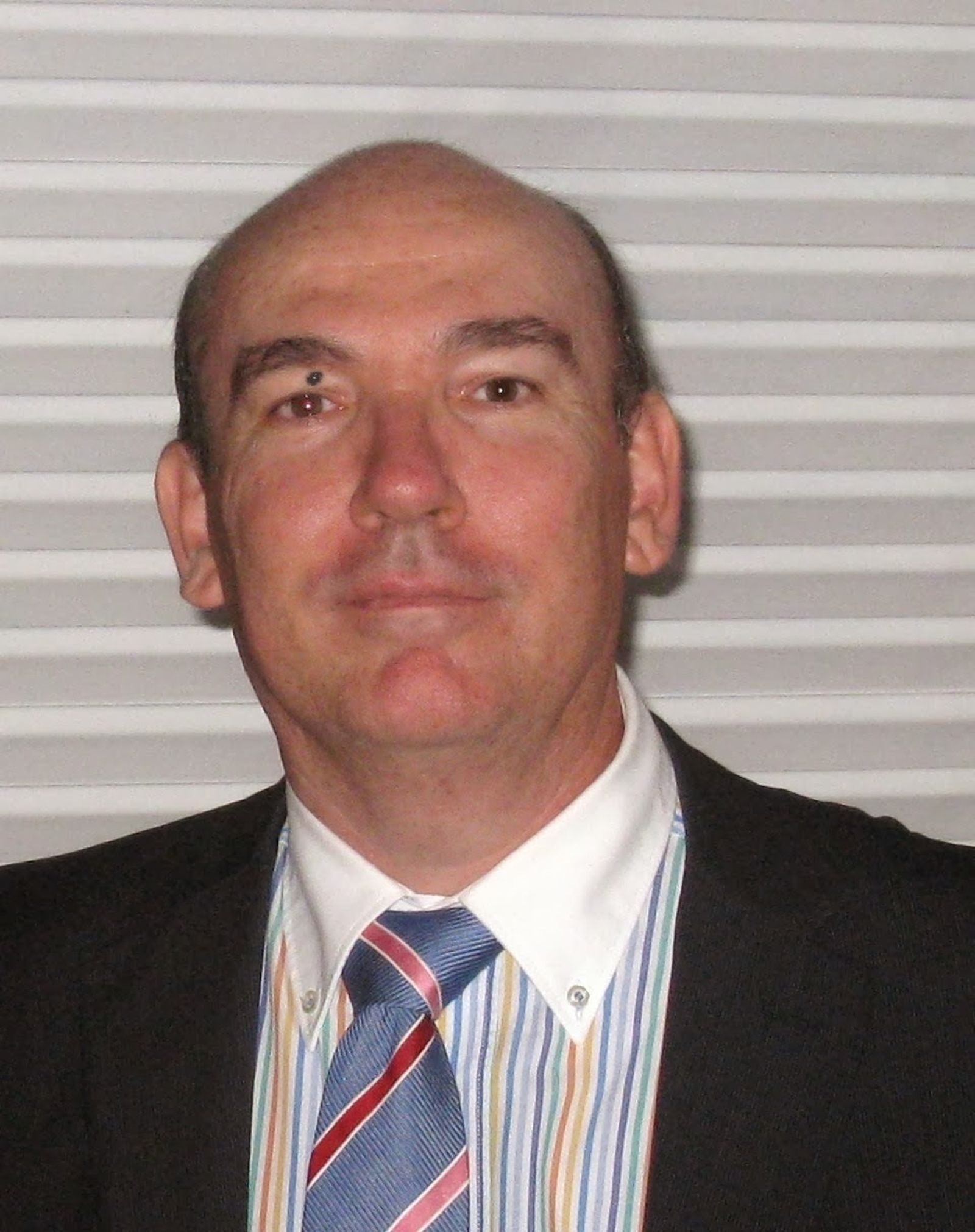 Lorenzo Espinosa Sierra, alma mater de Macresur y Plastimer