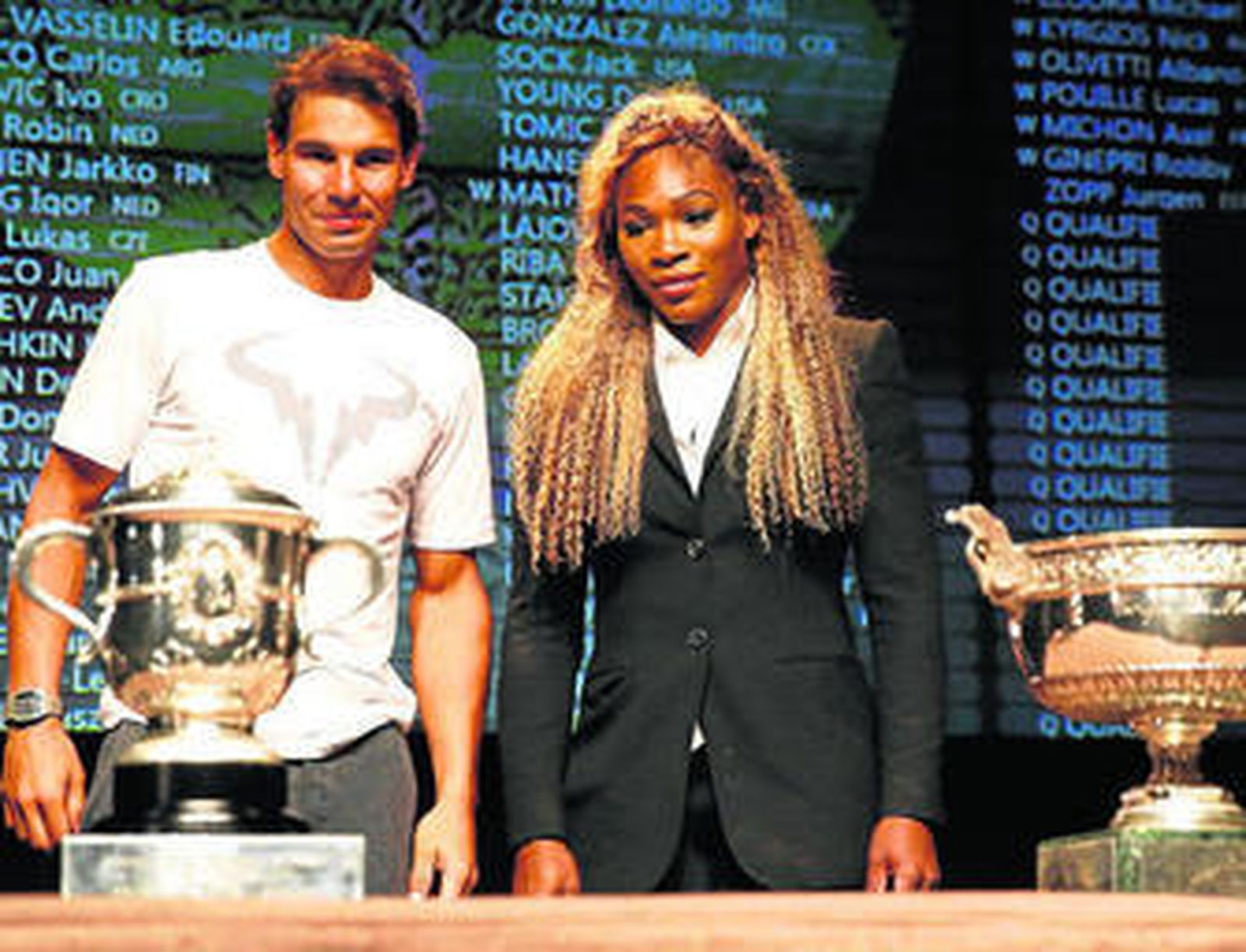 Rafael Nadal y Serena Williams, durante el sorteo del cuadro principal de Roland Garros.