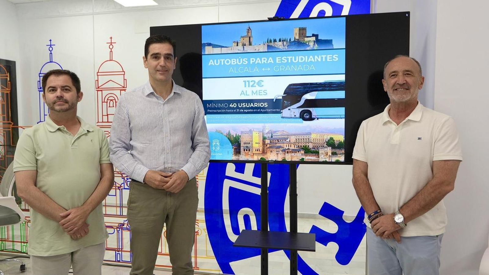 Presentación del servicio de transporte exclusivo para estudiantes de Alcalá la Real.