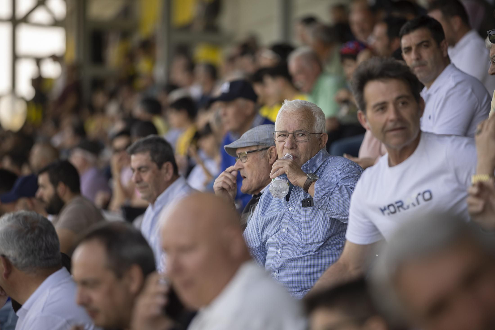 Imágenes del partido entre el San Roque de Lepe y el Atlético Sanluqueño