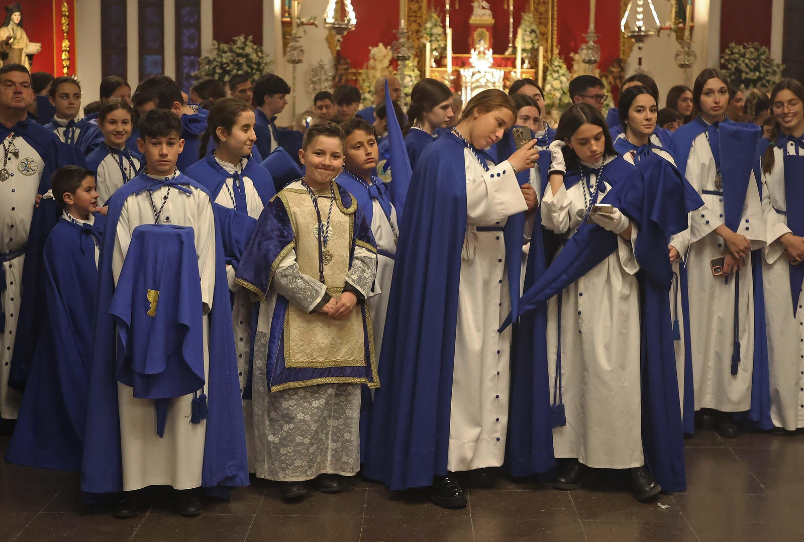 Fotos del Viernes Santo en Algeciras: Misericordia y Santo Entierro