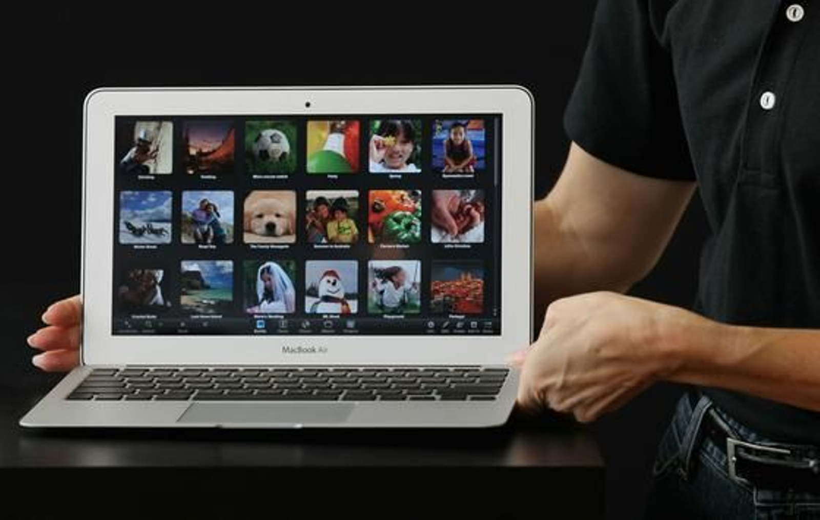 Apple presenta el nuevo modelo del portátil Mac Book Air. / AFP