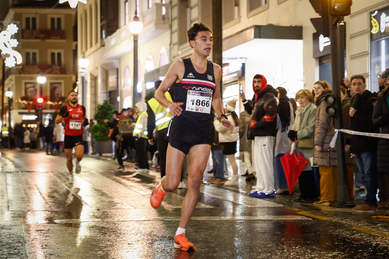 Búscate en la Carrera Nocturna de Disfraces de Granada