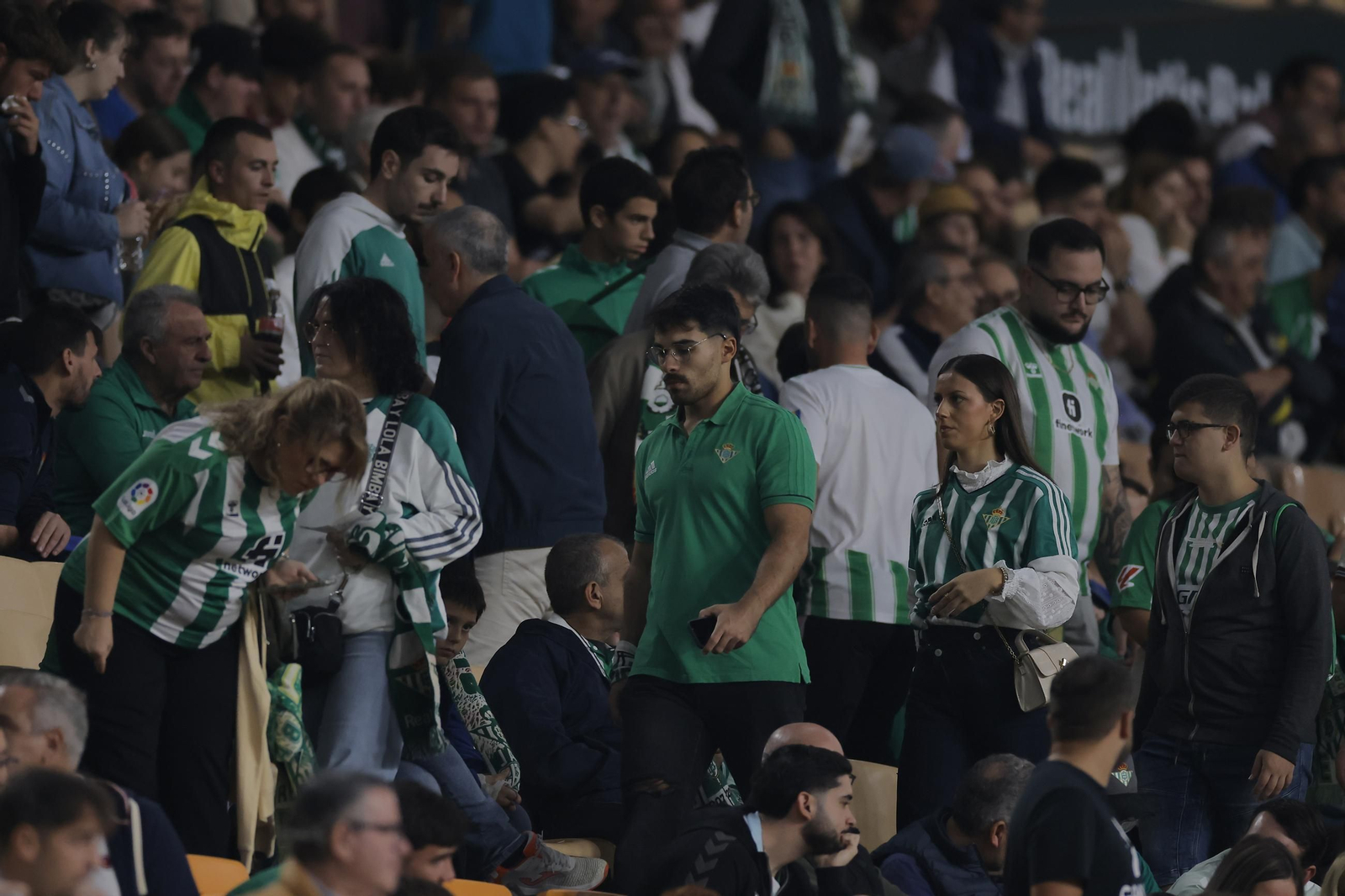 Búscate en las fotos del Betis - Mallorca