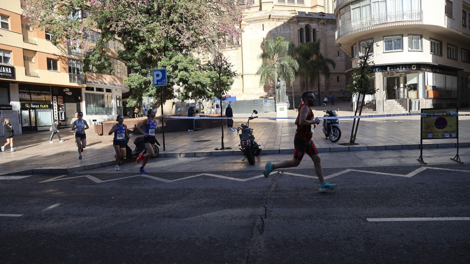 Búscate en las fotos de la Carrera de la Prensa en Málaga