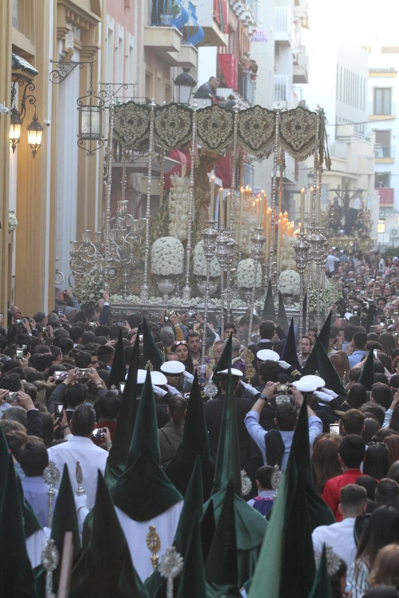 Imágenes de la Hermandad del Santísimo Cristo de la Expiración y Nuestra Señora de la Esperanza