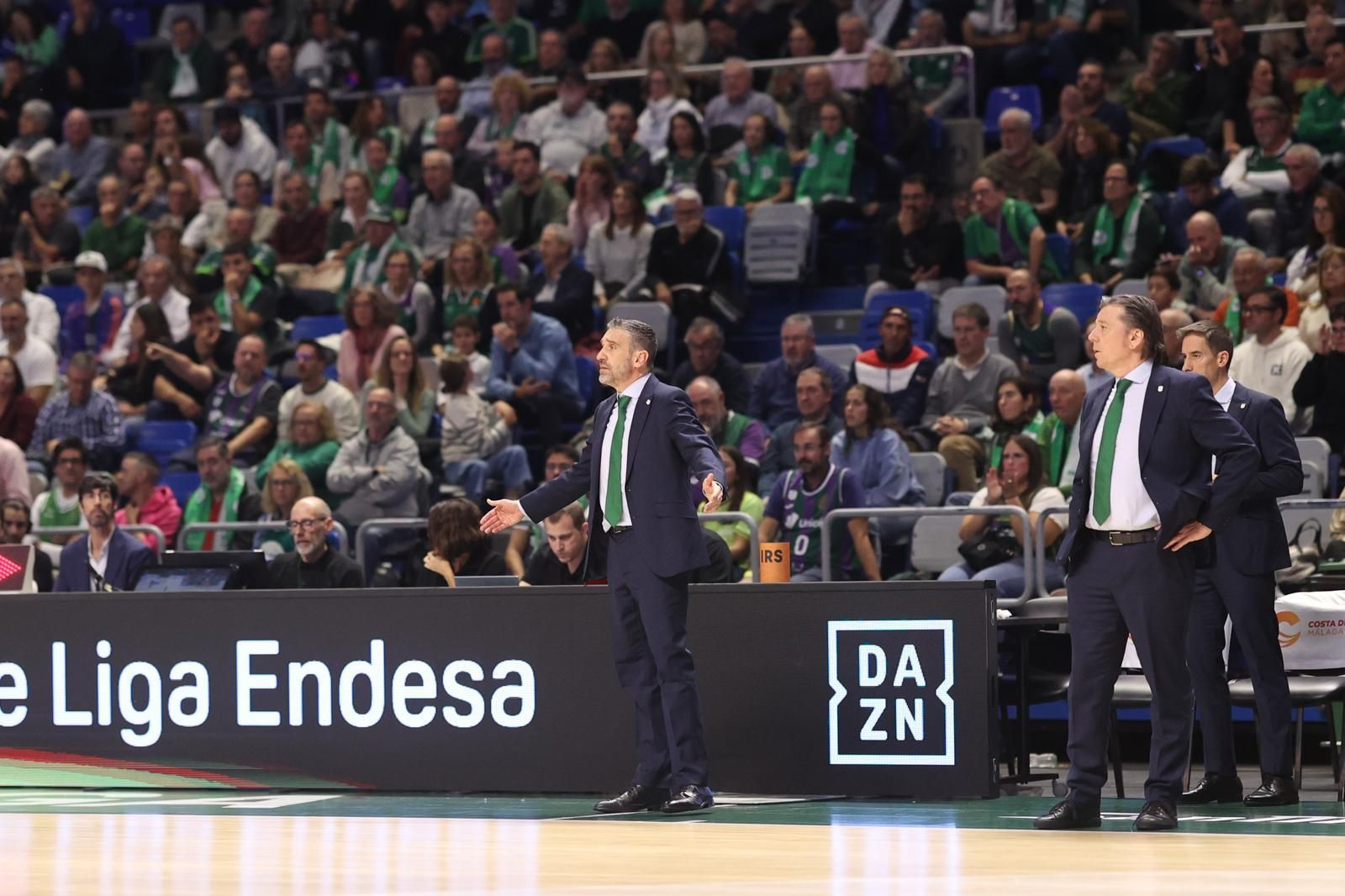 El Unicaja-Baxi Manresa, en fotos