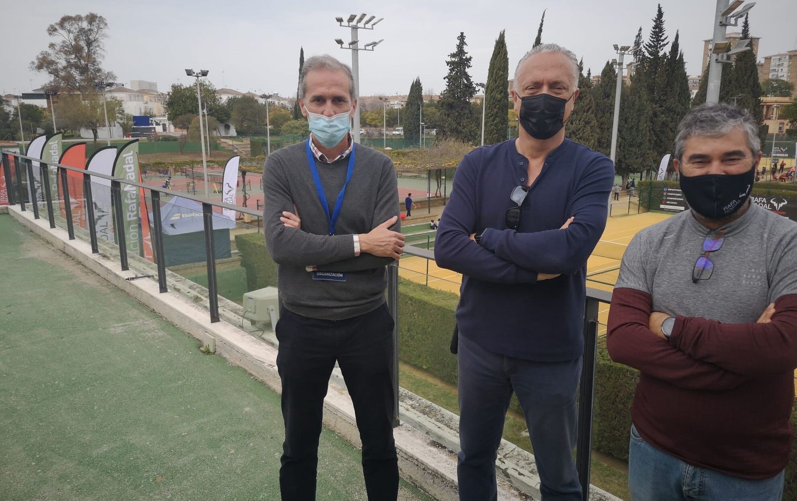 De izquierda a derecha, Vicente Martínez Lavalle, César Salvatierra y JF Fernández, en Río Grande.