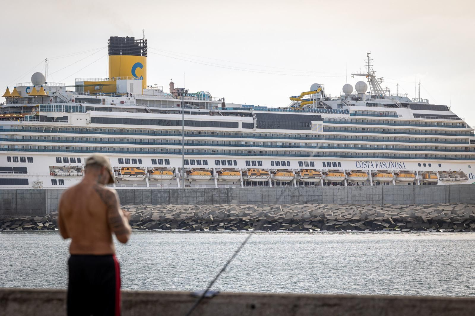 Turistas y cruceros este martes en Cádiz