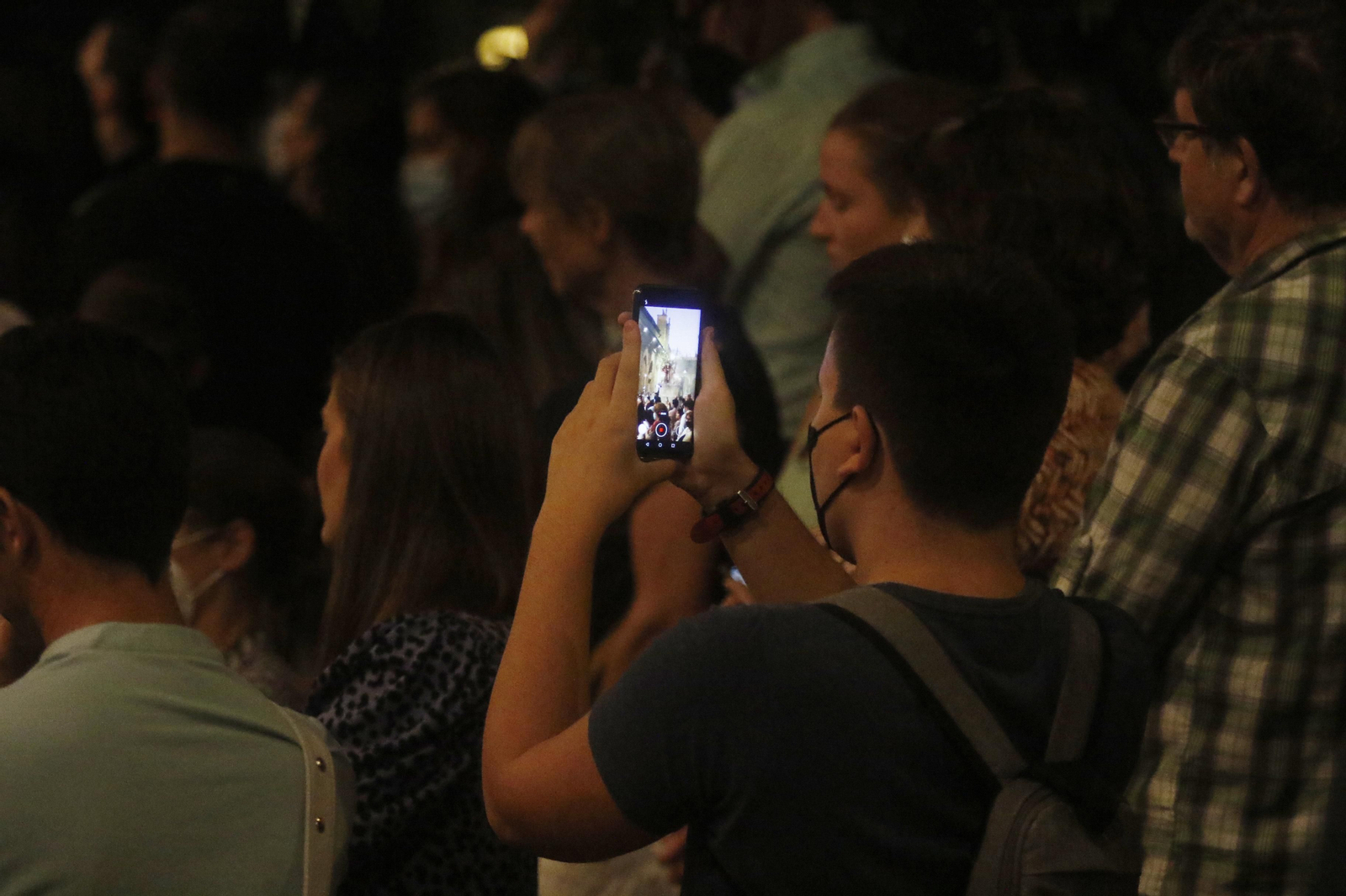 La salida extraordinaria del Señor de la Salud de Córdoba, en imágenes