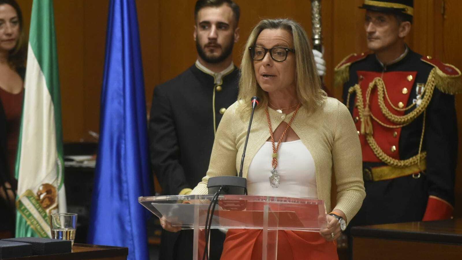 Isabel Albás durante su intervención
