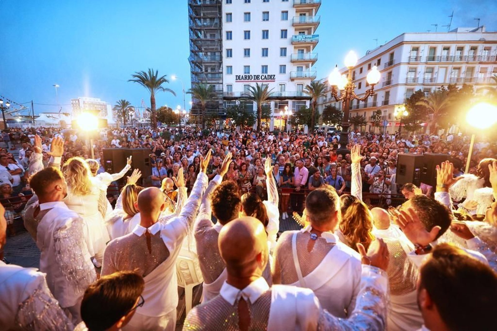 El coro 'La voz', de Luis Rivero, actúa en la programación de la Gran Regata 2023.