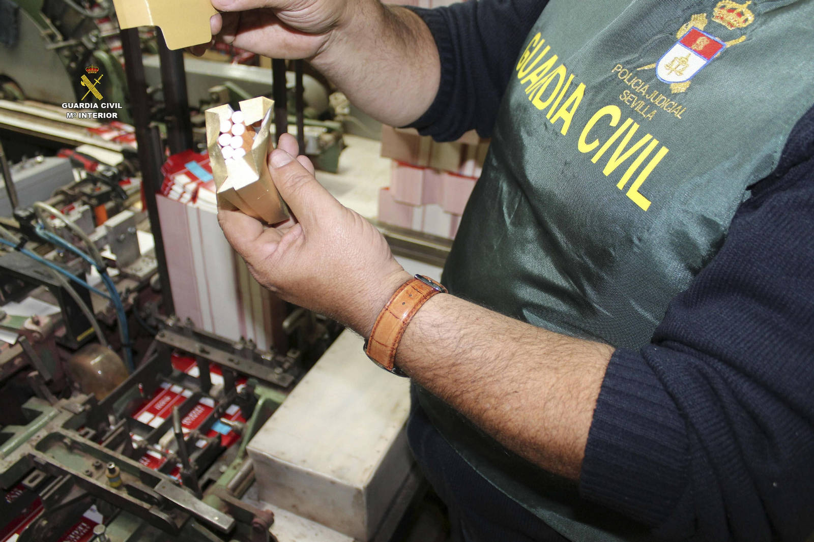 Las cajetillas decomisadas en la mayor fábrica de tabaco ilegal de España Las cajetillas decomisadas en la mayor fábrica de tabaco ilegal de España
