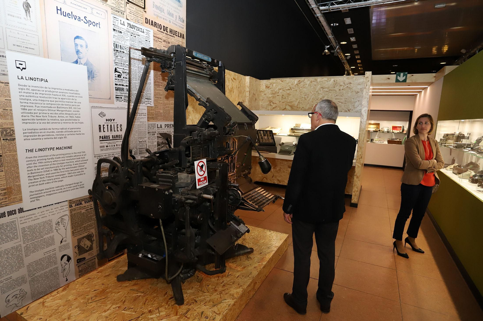 El Centro de Comunicación "Jesús Hermida" abre sus puertas, en imágenes