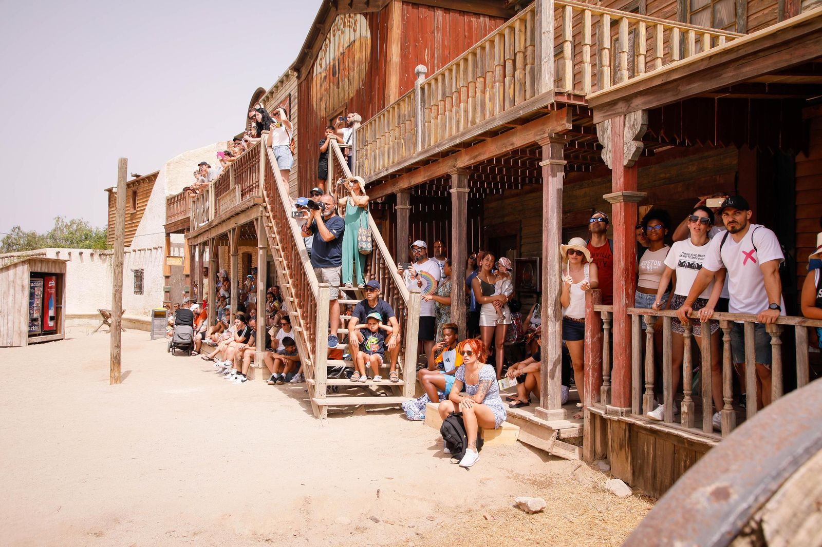 Imágenes del museo a los grandes empresarios y familias históricas de Almería