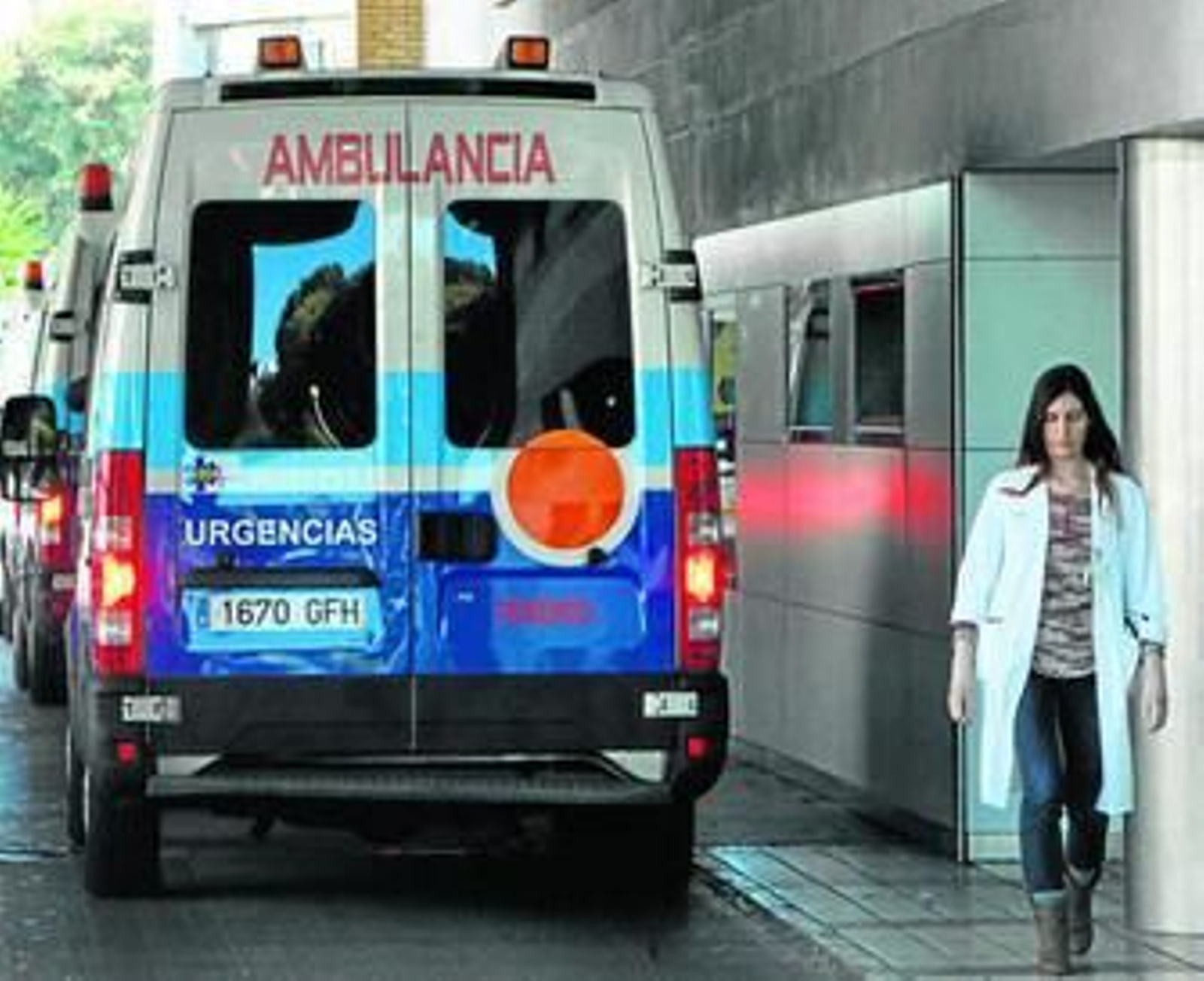 La puerta de acceso de las Urgencias en el Macarena.