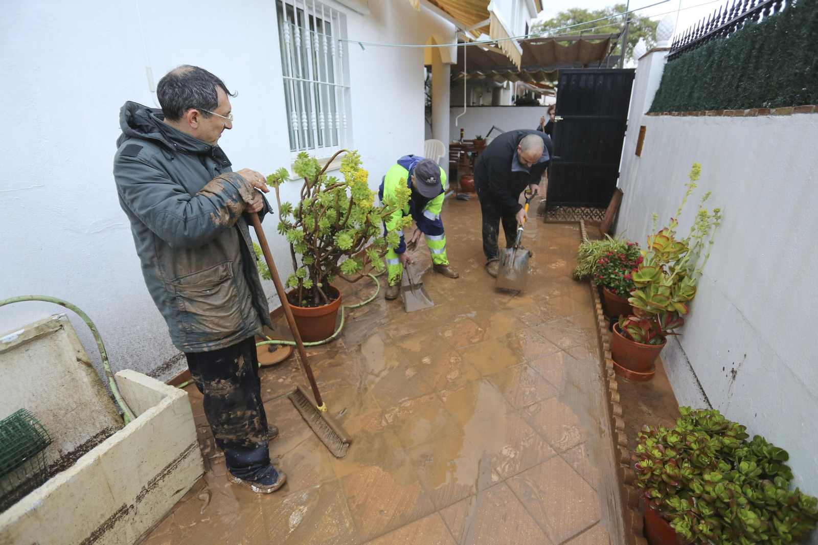Las fotos de Campanillas inundada por el desbordamiento del río