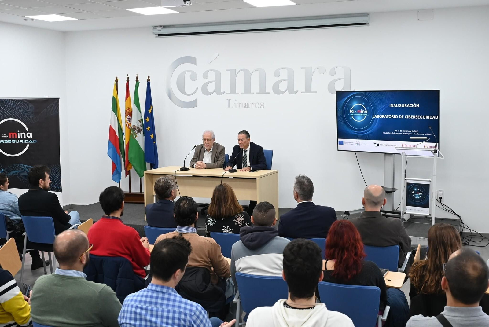 Linares inaugura el primer laboratorio de ciberseguridad de Andalucía.