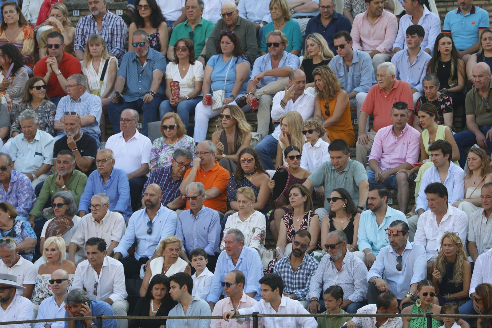 Búscate en las fotos de la corrida de Miura de la Feria Real de Algeciras