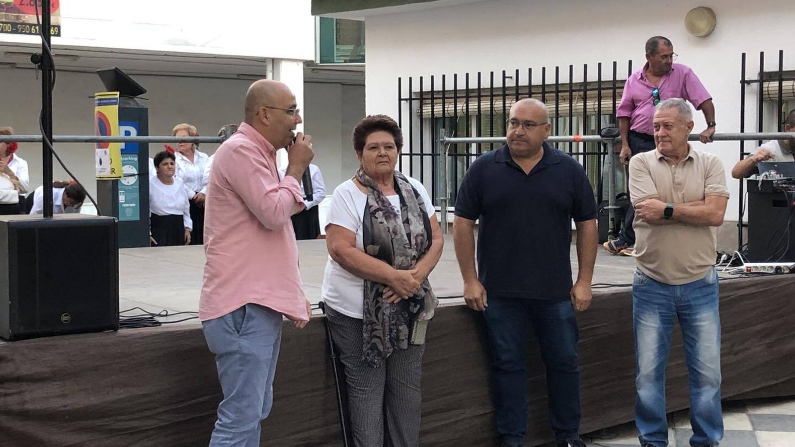 Conmemorando la experiencia, la sabiduría y el esfuerzo que los mayores tienen y han llevado a cabo.