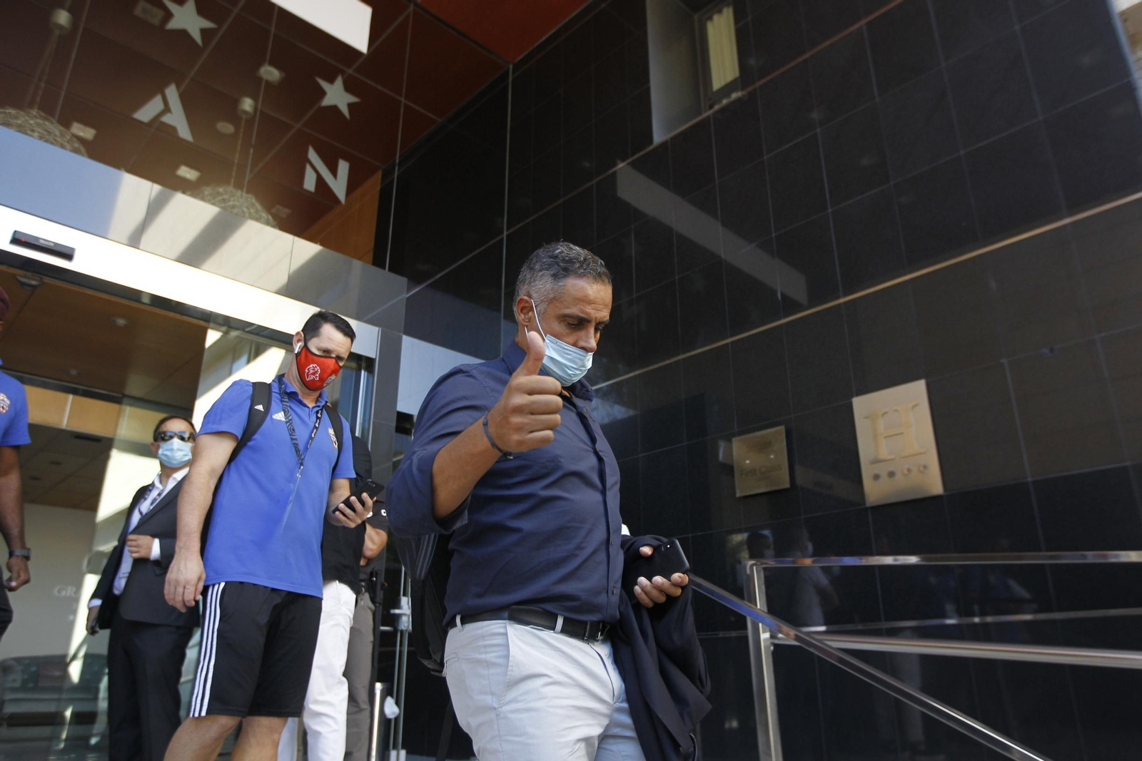 Fotogalería de la afición del Almería antes del partido ante el Girona
