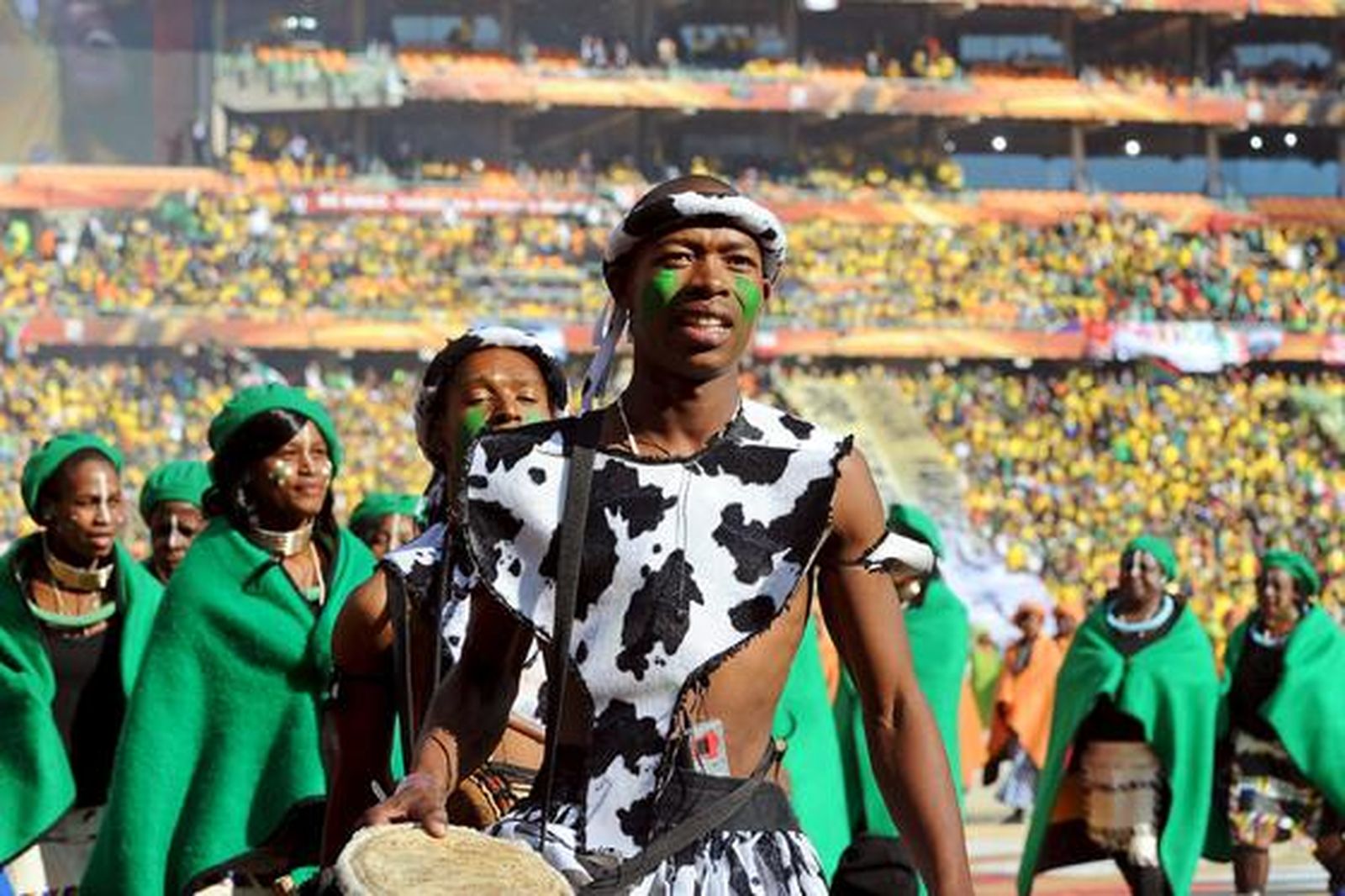 Una fiesta de música y color abre oficialmente el Mundial de Sudáfrica 2010.

Foto: Efe