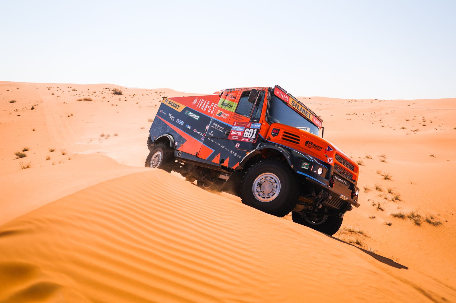 Las espectaculares imágenes del Dakar por las dunas