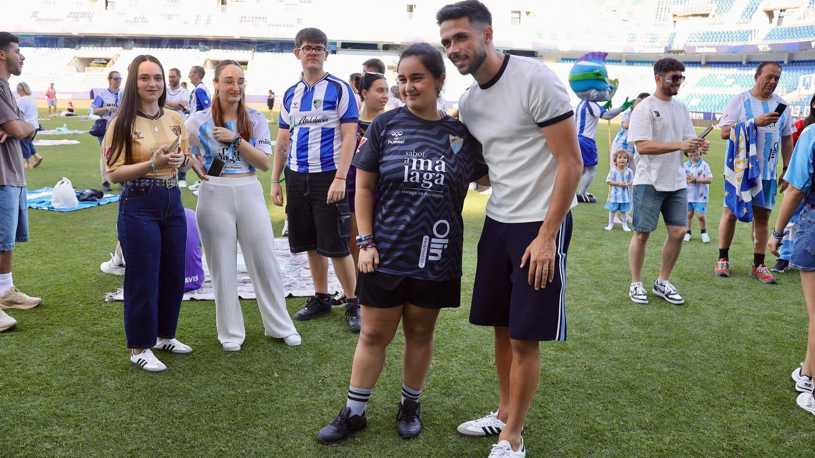Las fotos del picnic en La Rosaleda para aficionados del Málaga