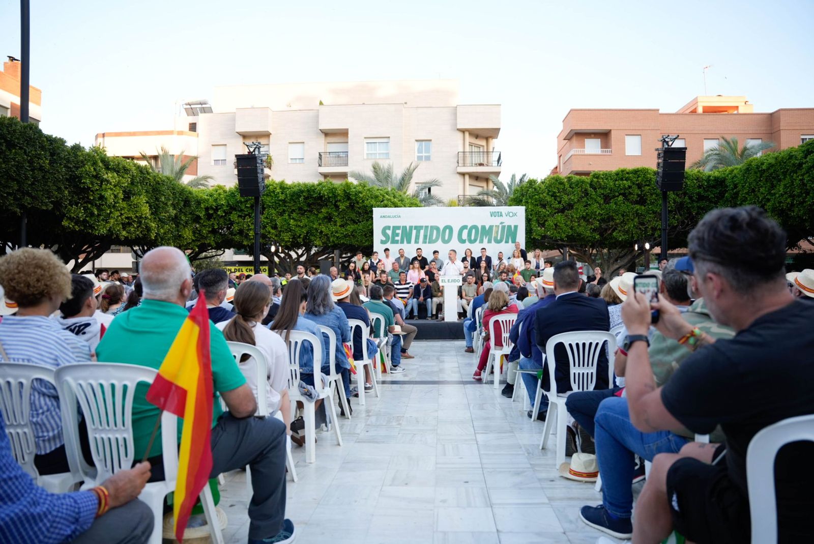 Las imágenes del acto público de Vox con Santiago Abascal en El Ejido