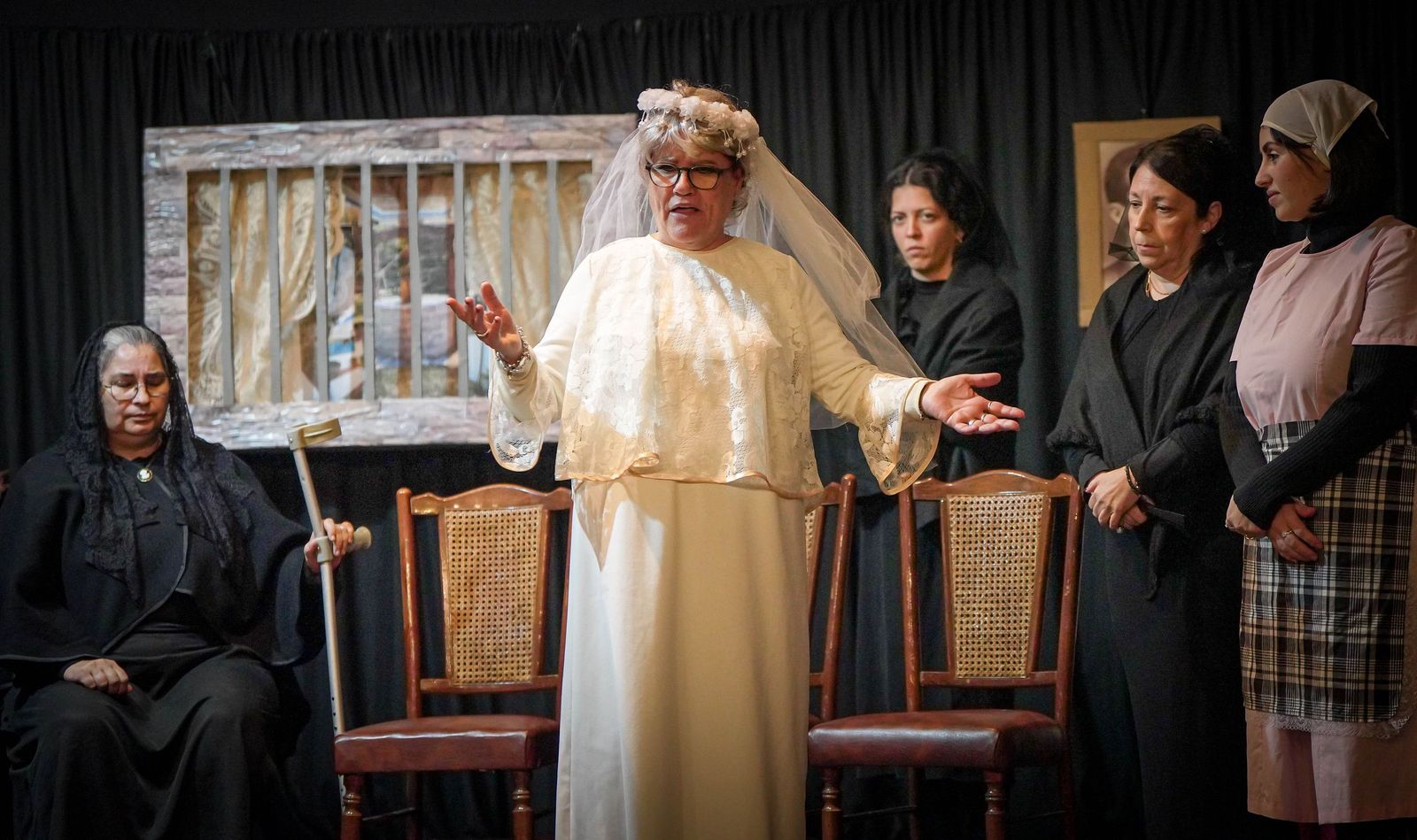 Imágenes del ensayo del grupo de teatro Yerbagüena de Santiago