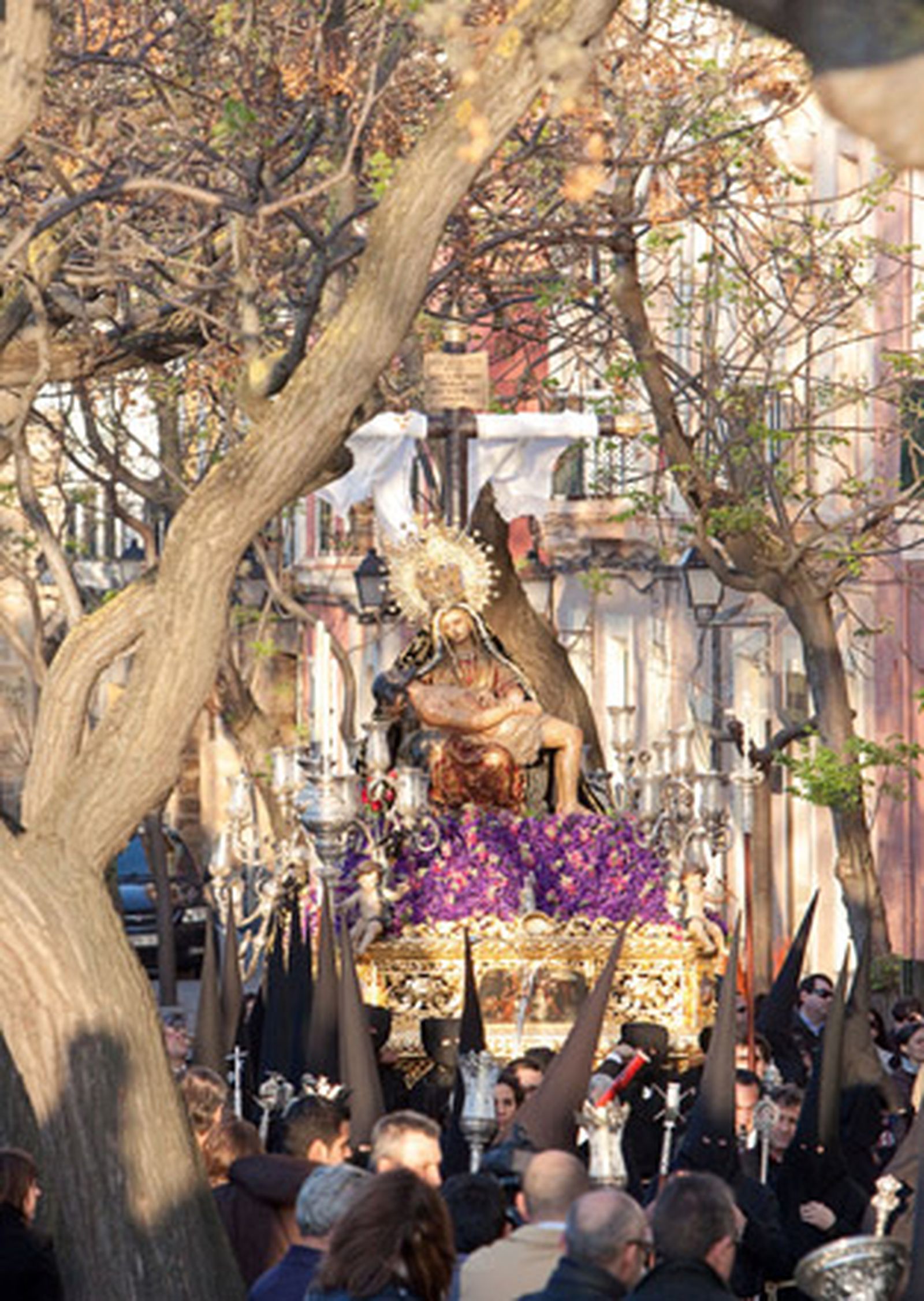 Finalistas para anunciar la Semana Santa 2013