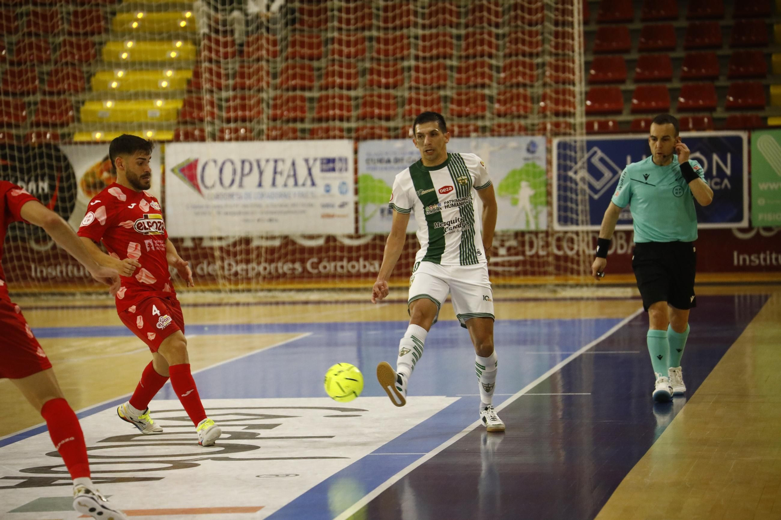 Las mejores fotos de la victoria del Córdoba Futsal ante ElPozo Murcia