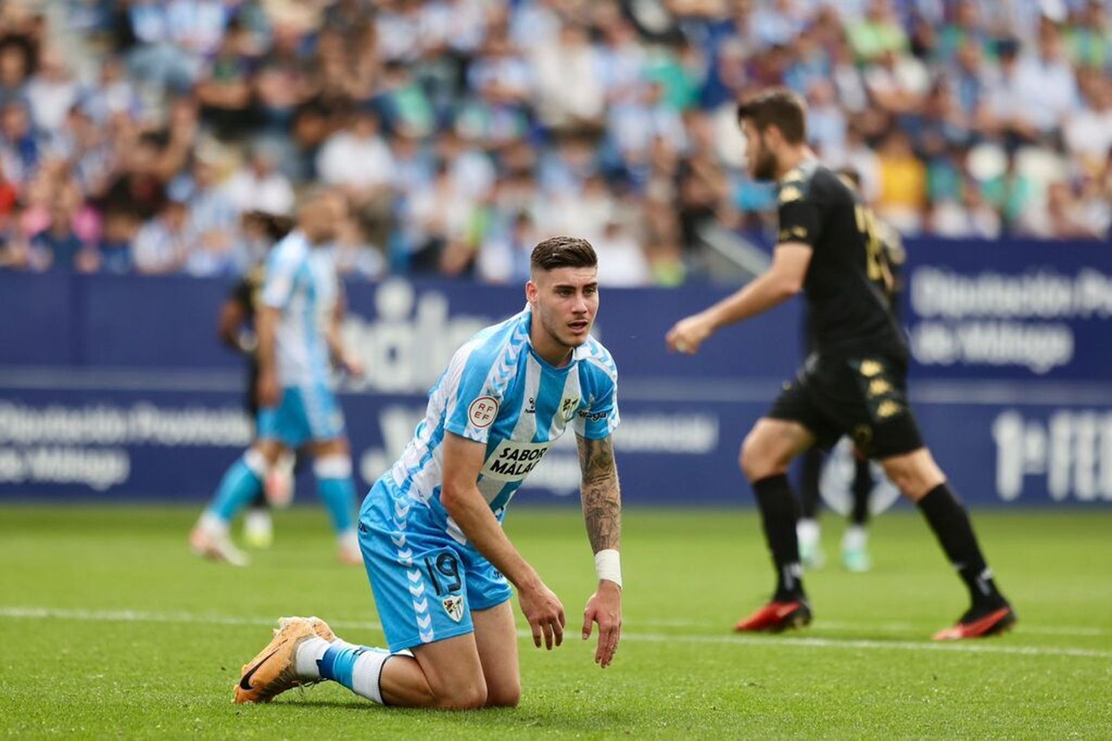 Roberto, ante el Ceuta