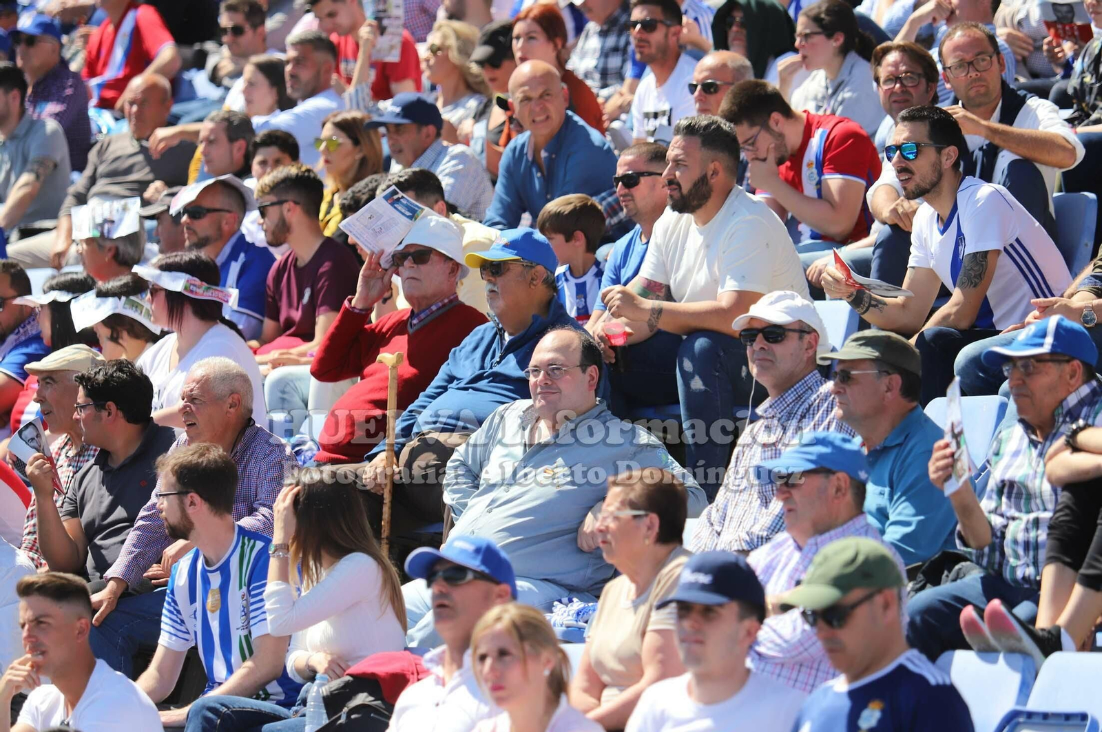 Imágenes del mejor ambiente del Recreativo de Huelva - Talavera