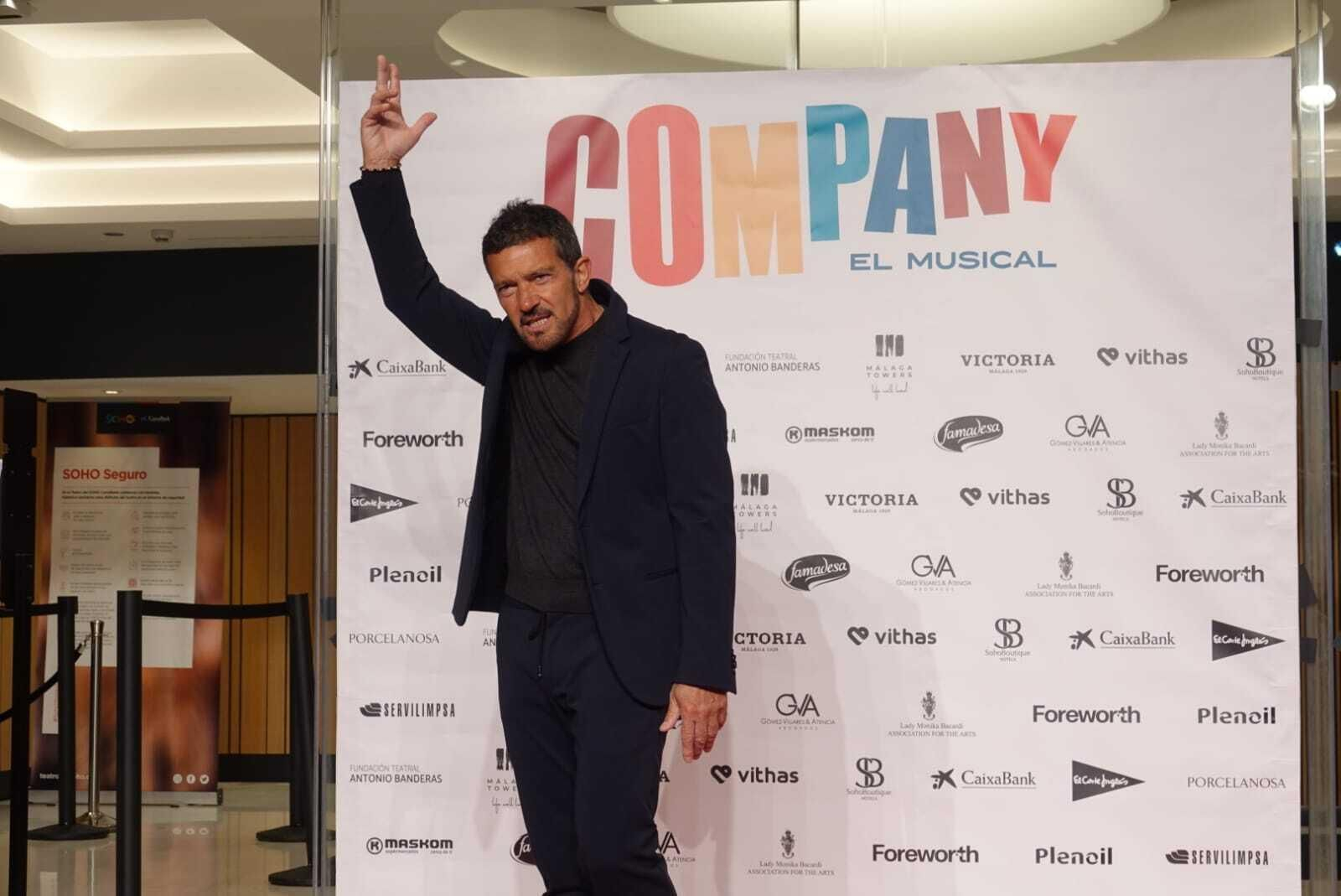 Antonio Banderas antes del estreno de 'Company' en el Teatro del Soho.