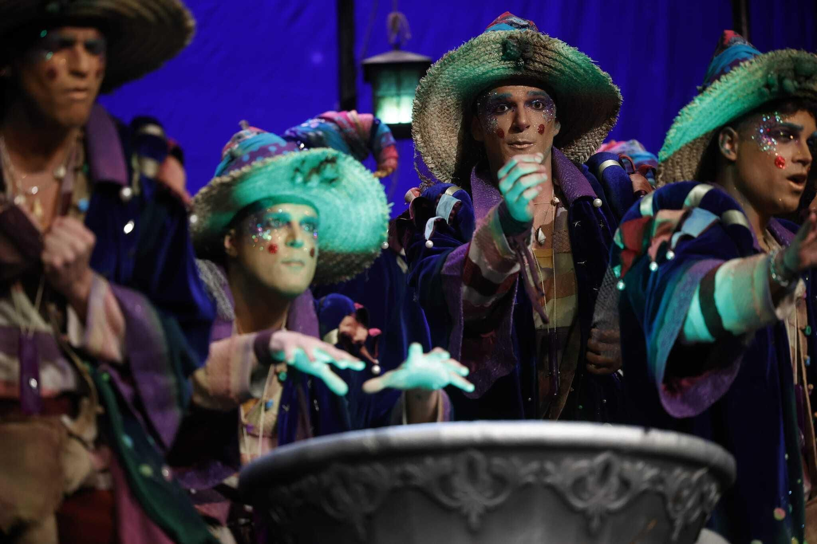 Comparsa 'El embrujo de Cádiz'