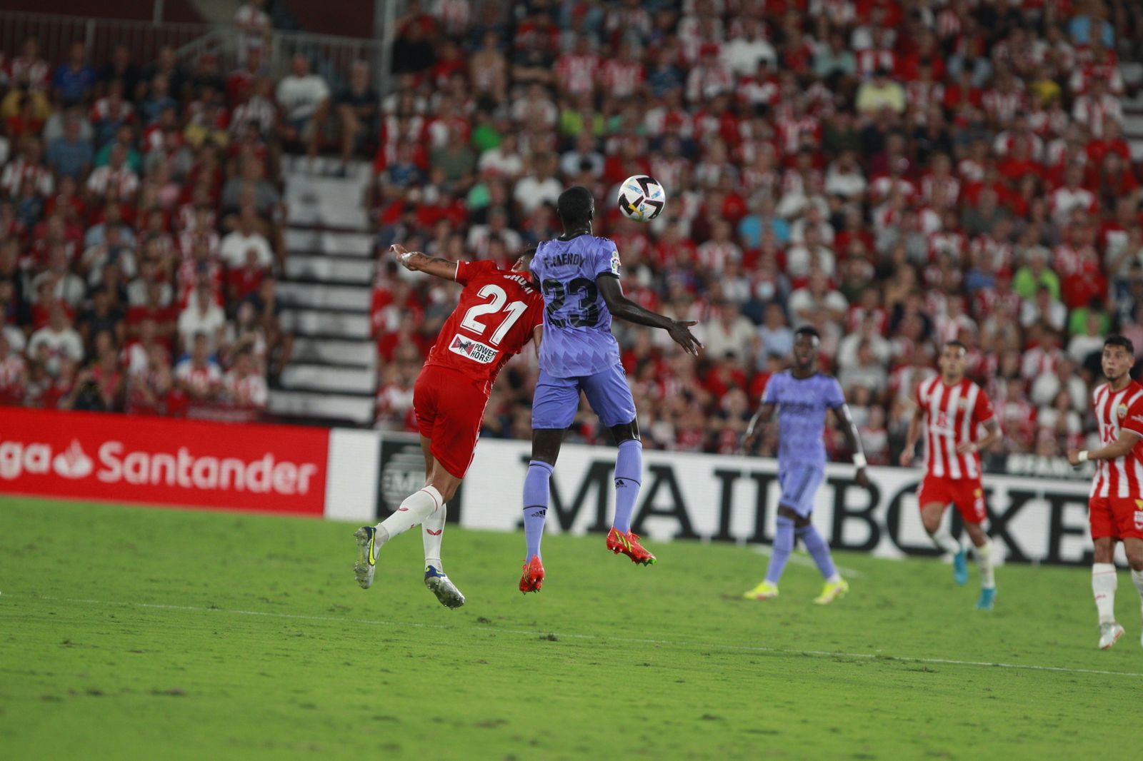 Imágenes del partido U.D. Almería-Real Madrid C.F. de la Liga Santander