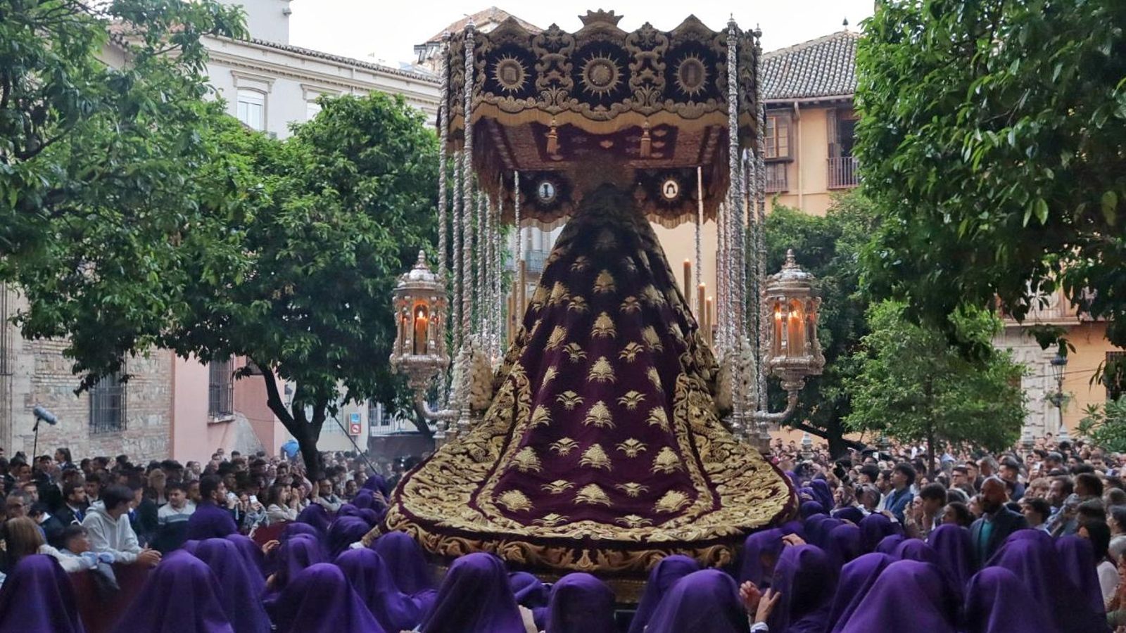 Las fotos de Pasión en el Lunes Santo en Málaga