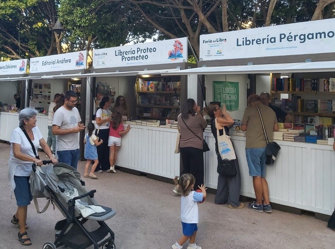 La Feria del Libro de Torremolinos reunirá a Lola Pons, Juan Manuel Gil, Miguel Santamaría, Antonio ...