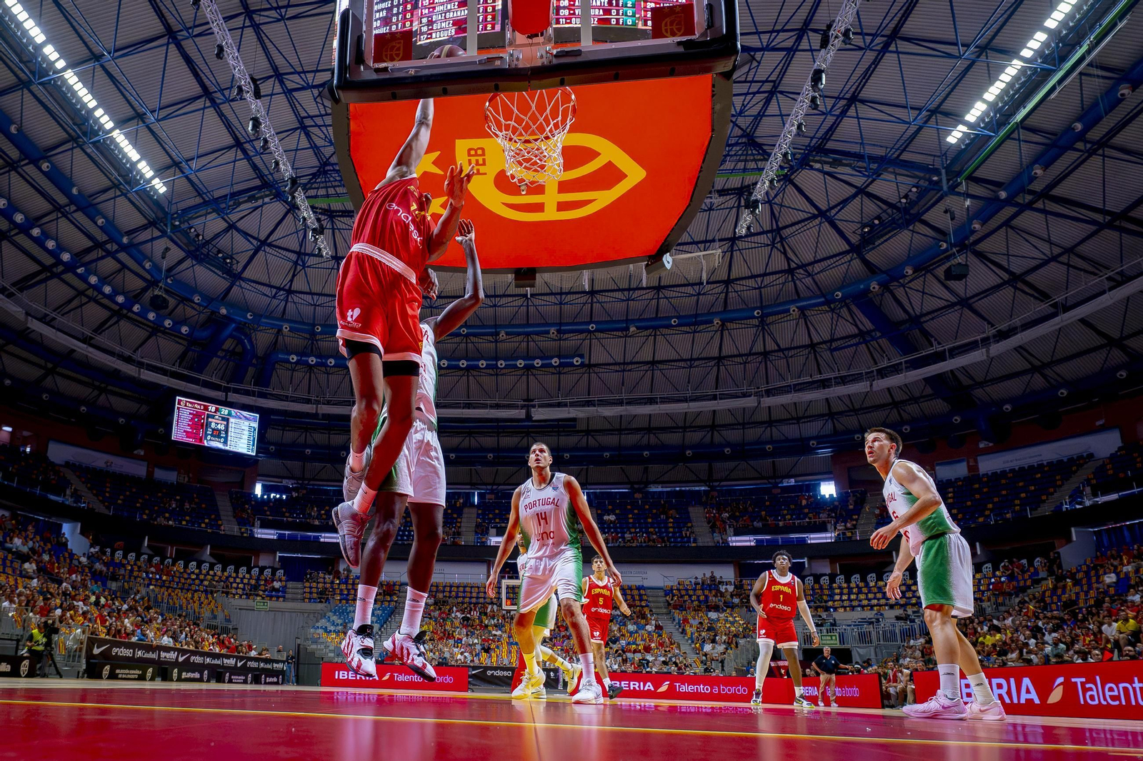España B - Portugal en Málaga, en fotos