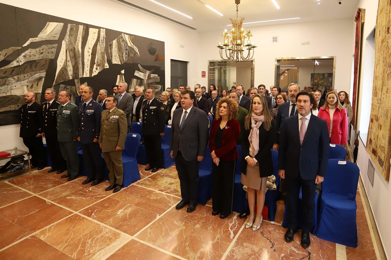 Imágenes del acto conmemorativo del 44 Aniversario de la Constitución Española y en el que se hace entrega al Real Club Recreativo de Huelva del decimotercer Premio Martín Alonso Pinzón a los Valores Constitucionales