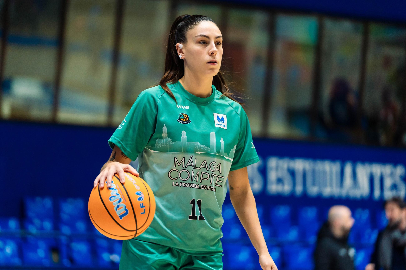 El CAB Estepona da vida al Movistar Estudiantes (85-60)