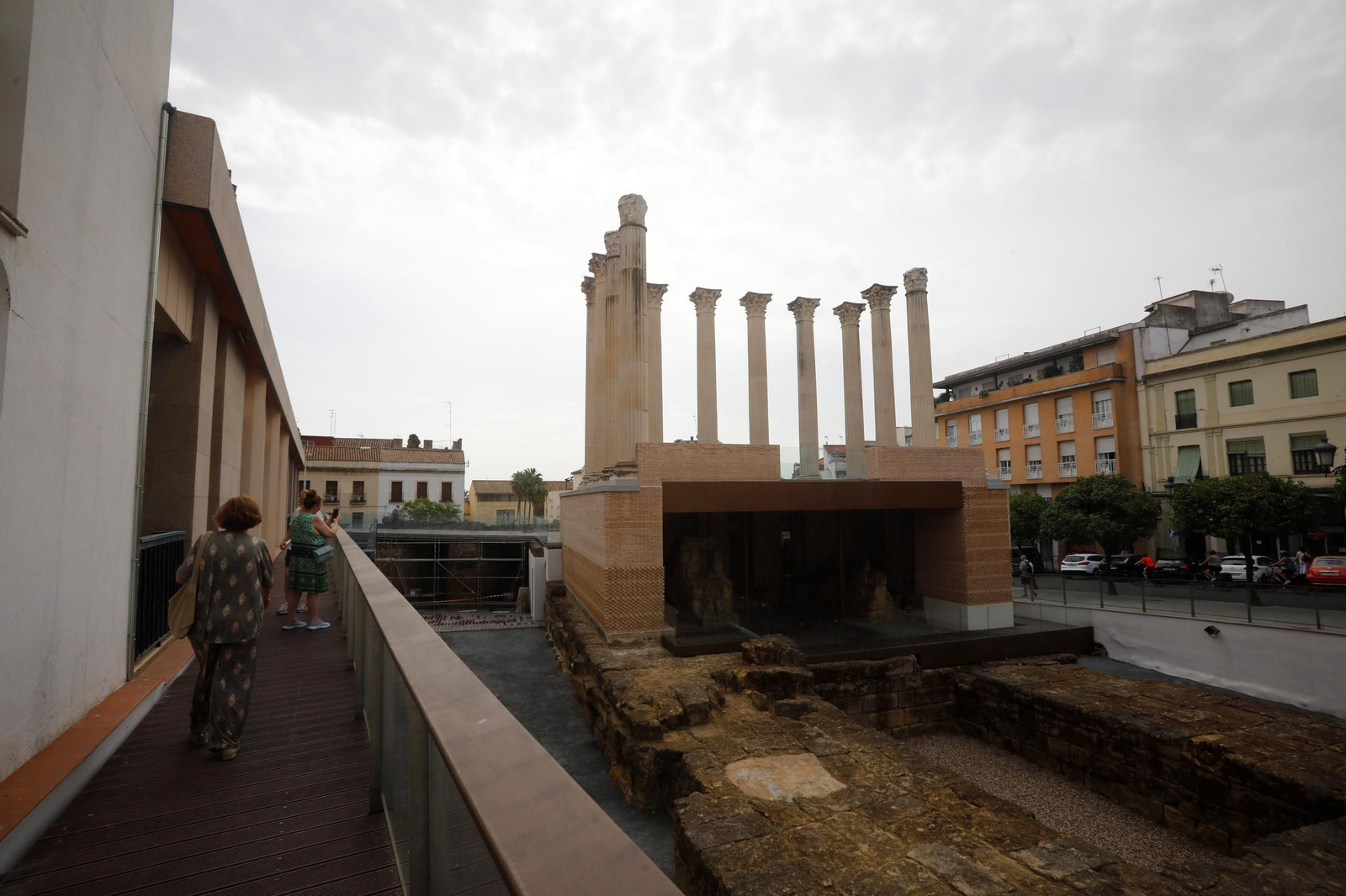 El primer día de visitas al Templo Romano, en imágenes