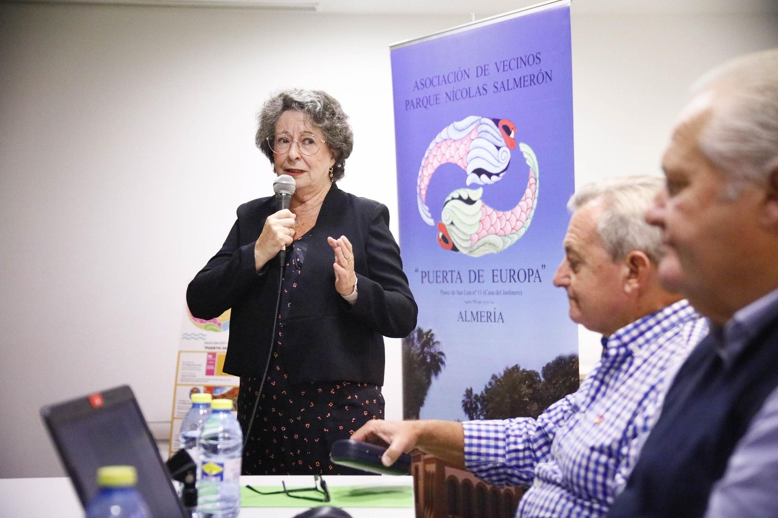 Las imágenes de las jornadas por la "XIX Semana Cultural" con Antonio Andrés en Almería