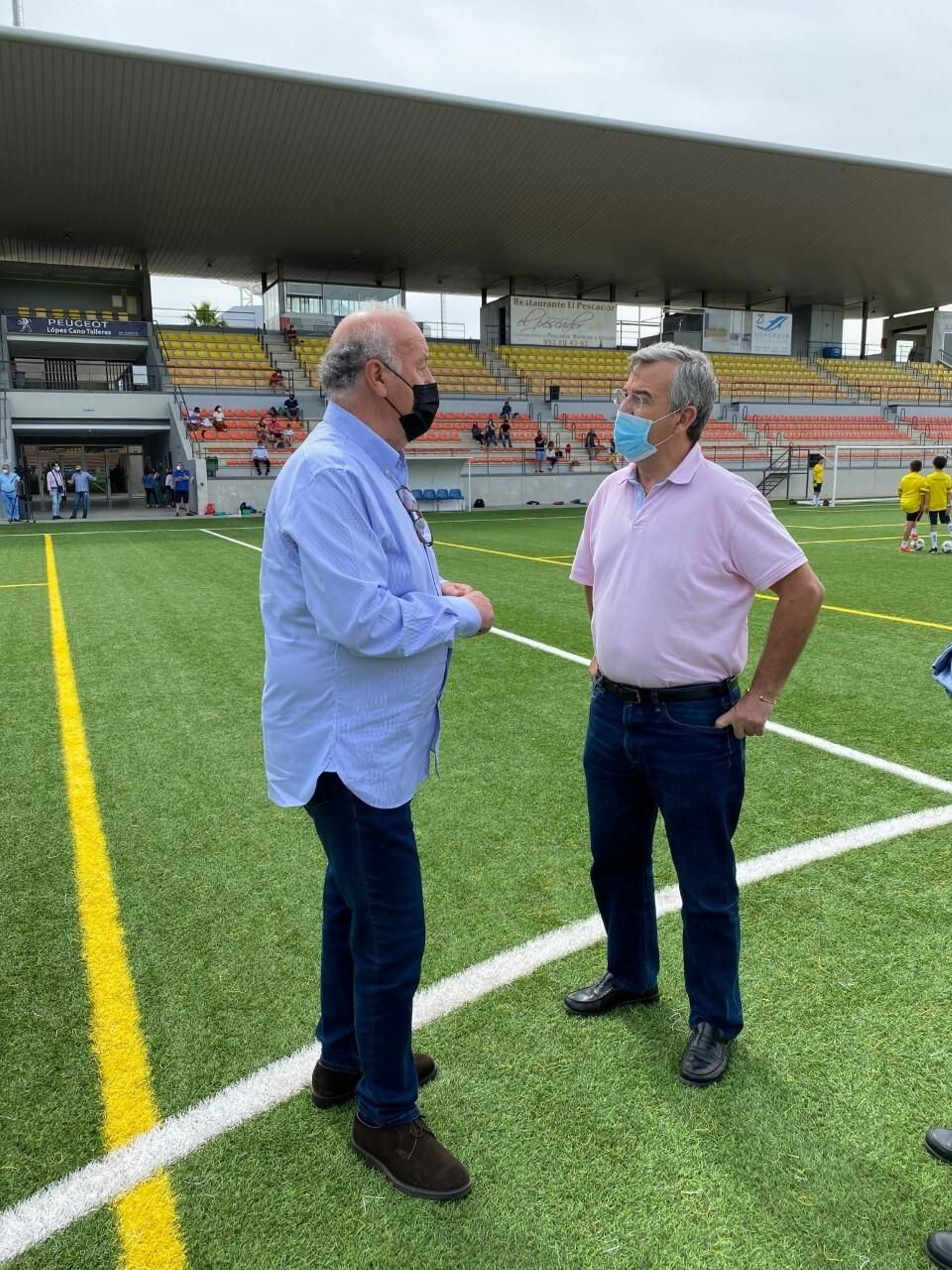 Vicente del Bosque y José María García Urbano. Vicente del Bosque y José María García Urbano.