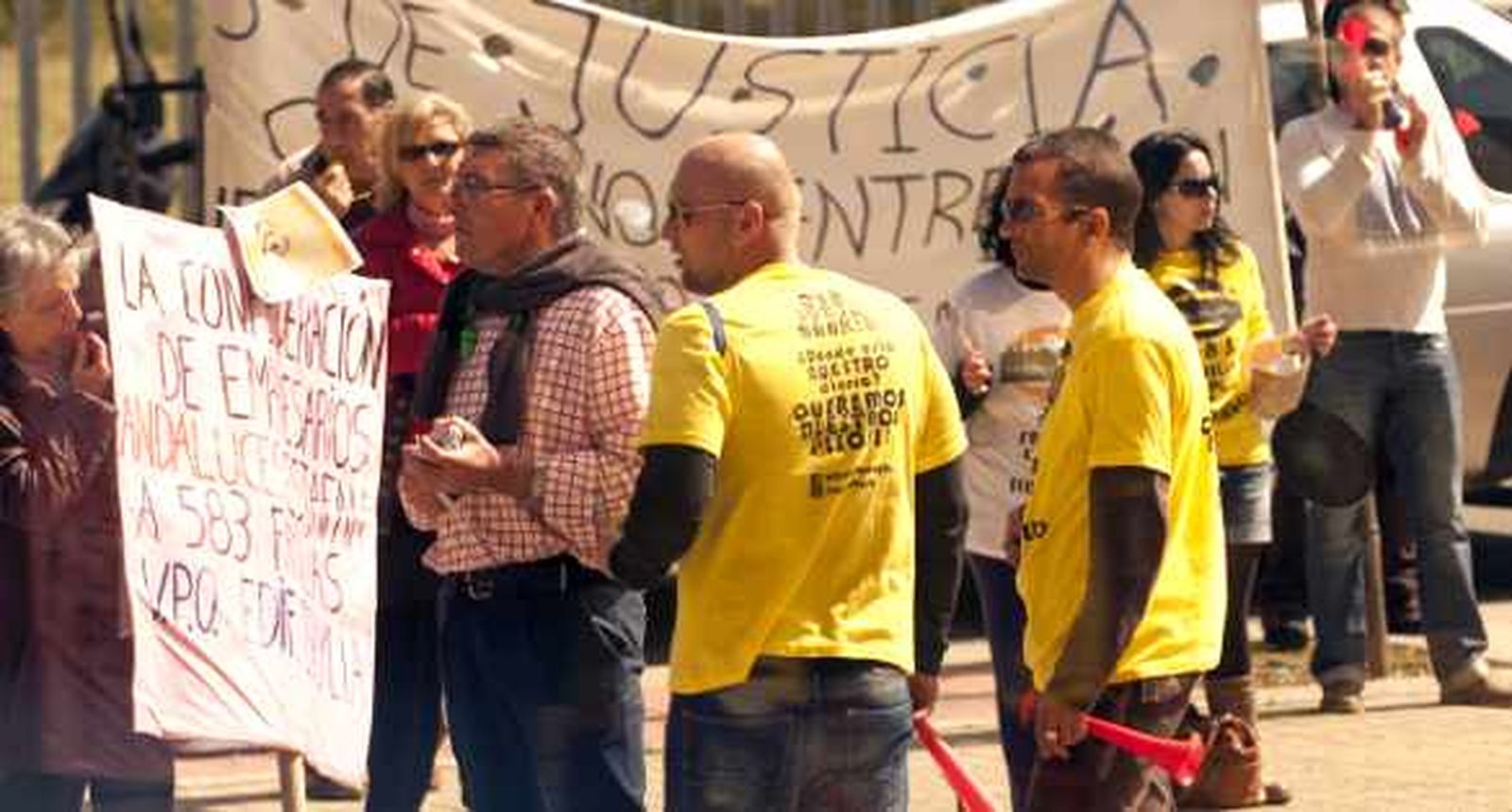 La CEA también mediará con el 'banco malo' para resolver el conflicto de las VPO de Sevilla Este