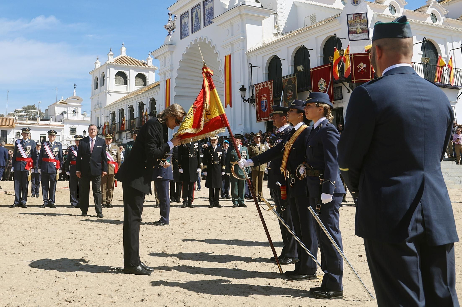 Imágenes del acto de Juramento o Promesa de Fidelidad a la Bandera Nacional en El Rocío