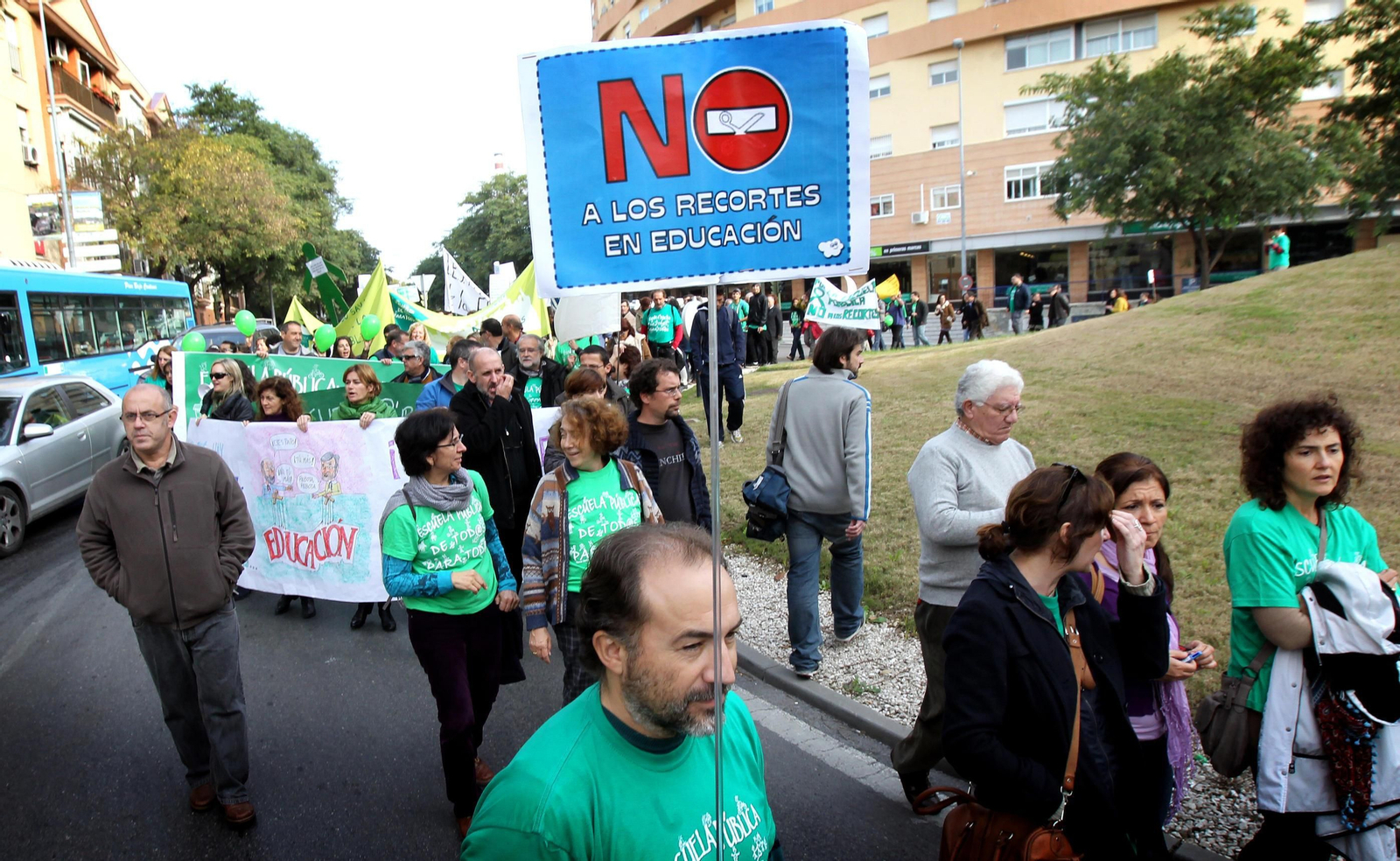 Marea Verde estudia cómo afecta la pandemia a profesorado, familias y alumnado Marea Verde estudia cómo afecta la pandemia a profesorado, familias y alumnado