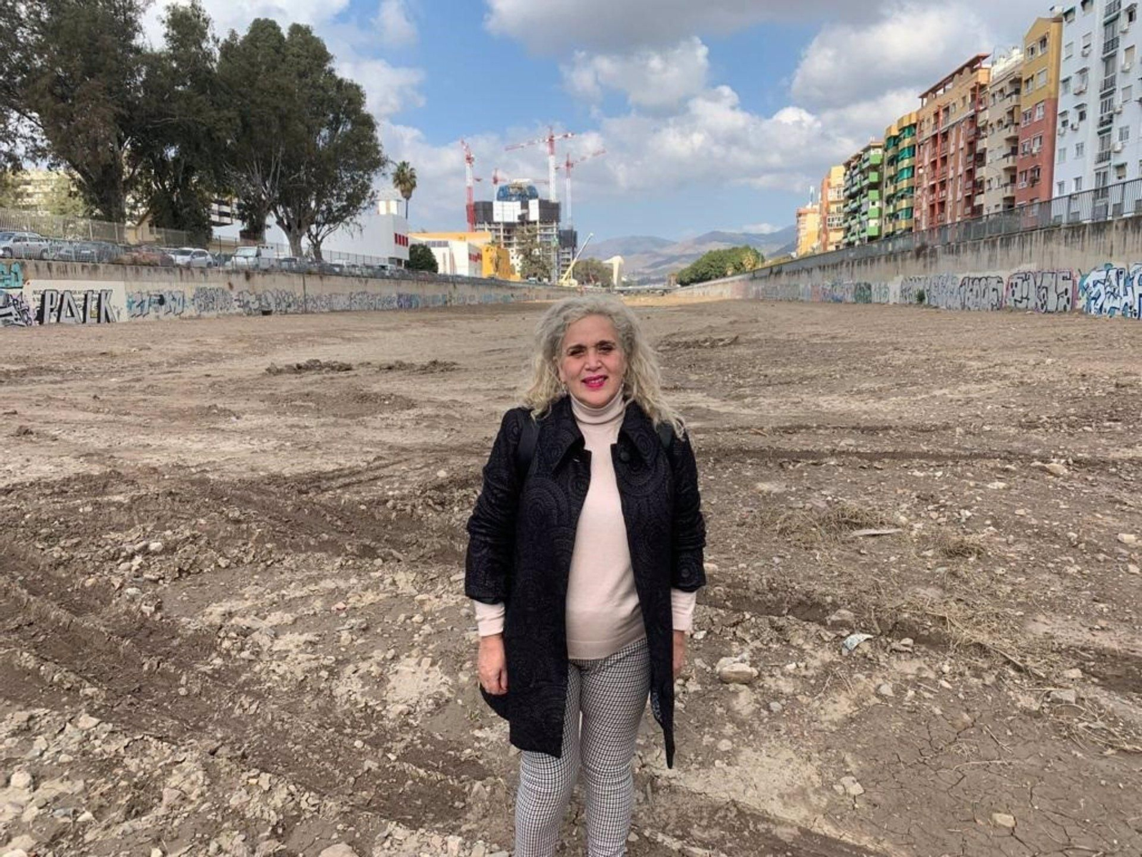 Remedios Ramos en el cauce del Guadalmedina